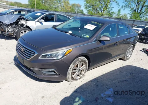 2015 Hyundai Sonata Se z USA, uszkodzony, nr VIN 5NPE24AF4FH214981